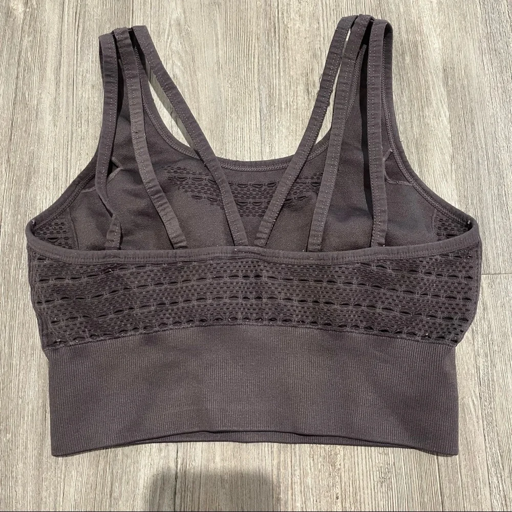 Gymshark energy seamless crop to Sports Bra Sz XS - Picture 2 of 4